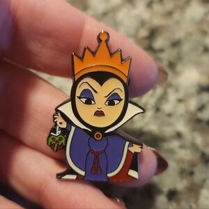 (5 For $30) Disney Pin Evil Queen Villain Fron Snow White Loungefly Chibi Pin